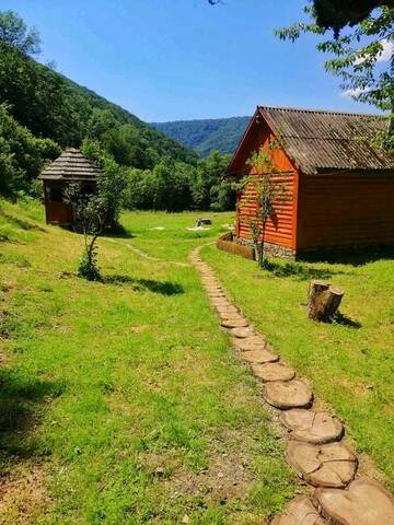 Фото номера Дом с 2 спальнями Дома для отпуска Еко Садиба Під Полониною г. Sasivka 11